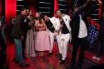Alia Bhatt, Varun Dhawan promote Badrinath Ki Dulhania on the sets of Voice of India on 1st March 2017